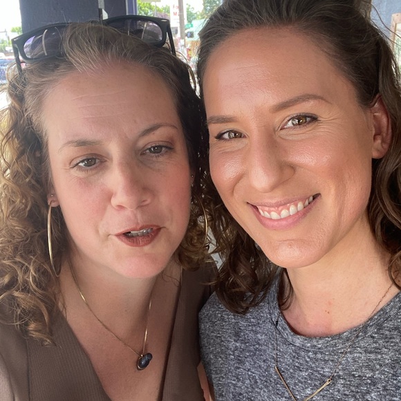 Meet your Posher, Sara - Picture 3 of 3